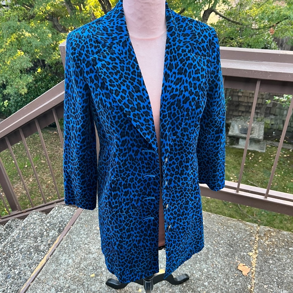 Jacket-Blue leopard velvet feel, rare, funky, DG2, Diane Gilman, fits 6/8 - Picture 6 of 12